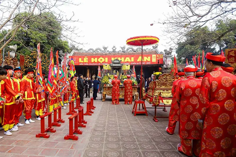 Lễ hội đền Trần 3