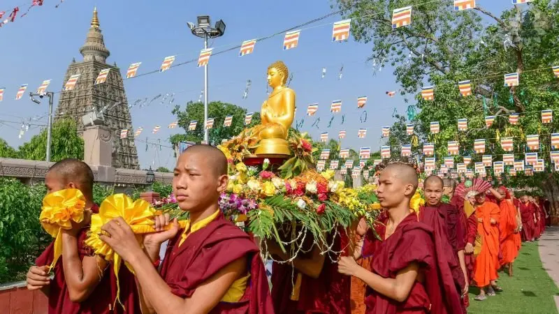 Lợi ích và ý nghĩa xã hội của ngày Lễ Phật Đản