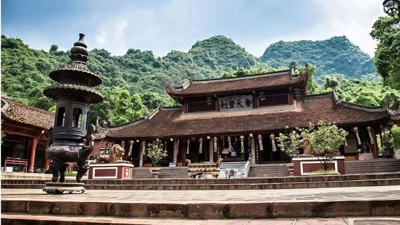 Tránh việc mua lễ vật không rõ nguồn gốc dọc đường