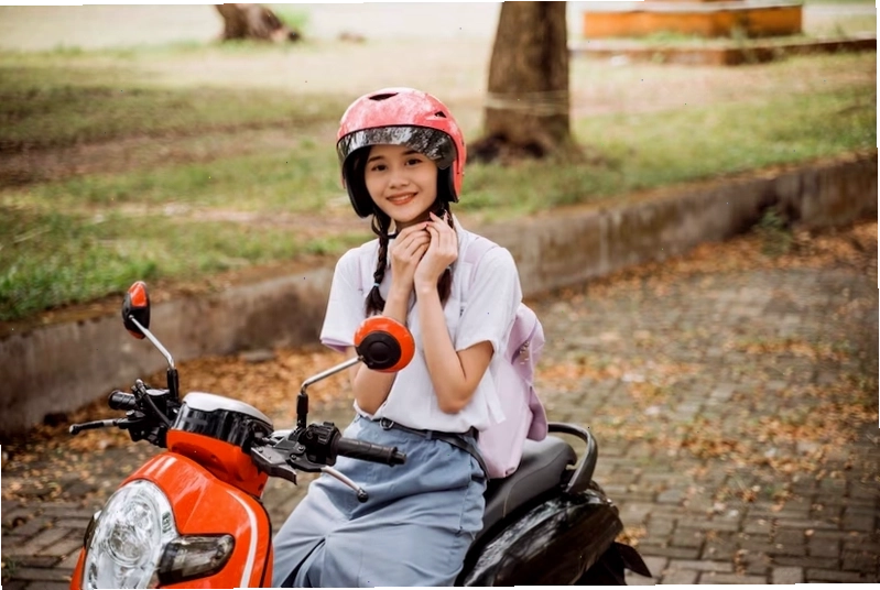 Các ký hiệu 12 cung hoàng đạo xếp cạnh nhau