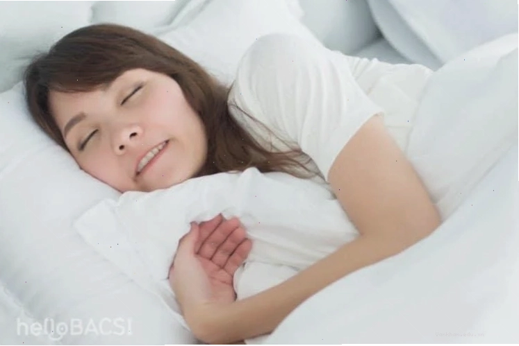 Các yếu tố tâm lý và sức khỏe ảnh hưởng đến giấc mơ rụng răng