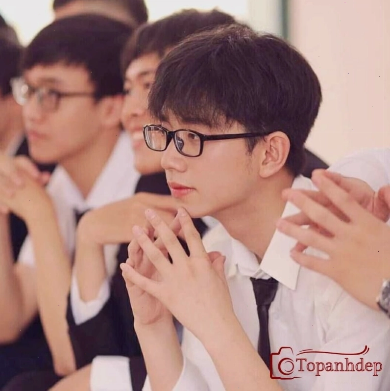 Chàng trai K9 yêu đời với dáng vẻ năng động
