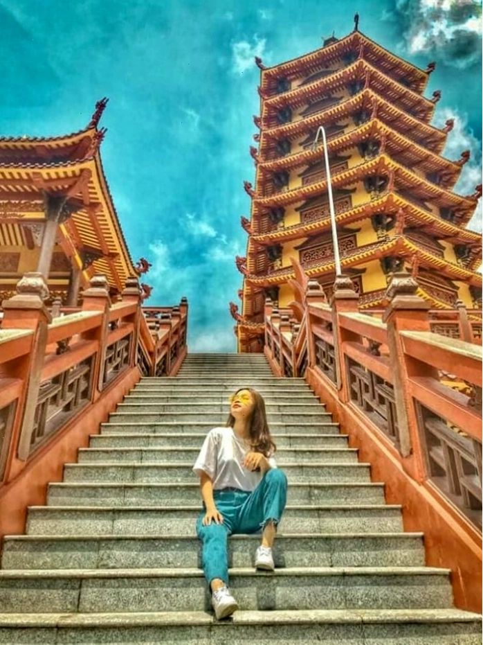 Chùa Phật Ngọc Xá Lợi Vĩnh Long