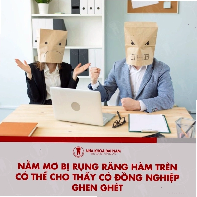 Điềm báo khi mơ thấy rụng răng hàm trên
