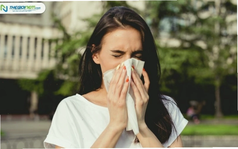 Hắt xì hơi 1, 2, 3 cái liên tục theo giờ là điềm báo gì?