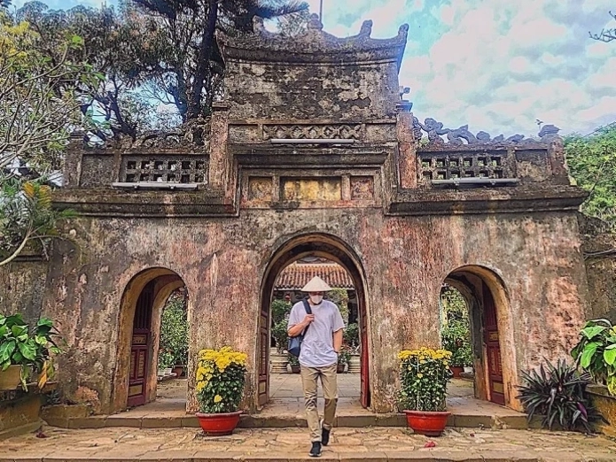 Không gian thanh tịnh bên trong Chùa Tam Thai