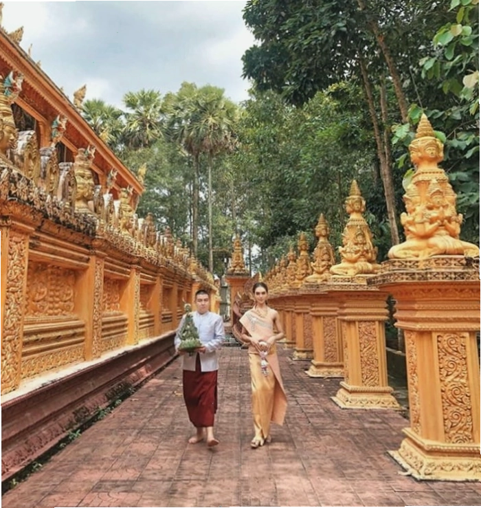 Khuôn viên Chùa Phù Ly