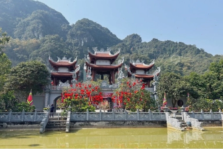 Kiến trúc tổng thể của một ngôi chùa mang tên Bồng Lai