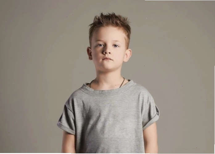 Kiểu tóc short quiff đẹp và gọn gàng cho bé trai