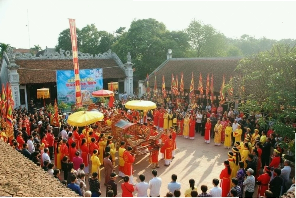 Lễ hội chùa Bà Đanh là dịp khám phá văn hóa địa phương
