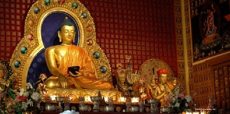 Lễ hội hoa cúc chùa Ba Vàng thu hút đông đảo du khách