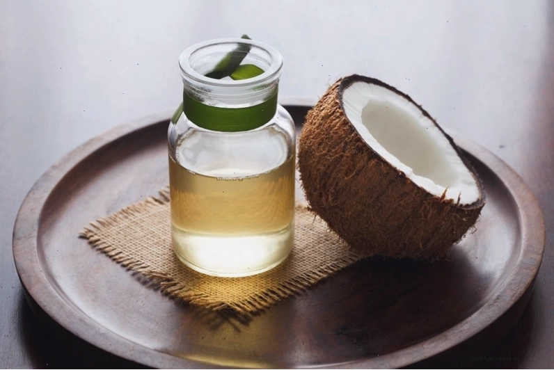 Lời khuyên chăm sóc tóc xoăn cho nam giới