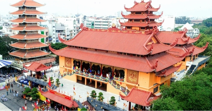 Mẫu thiết kế chùa đẹp với kiến trúc truyền thống Việt Nam