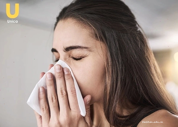 Nhảy mũi hai lần vào giờ Thìn có ý nghĩa gì