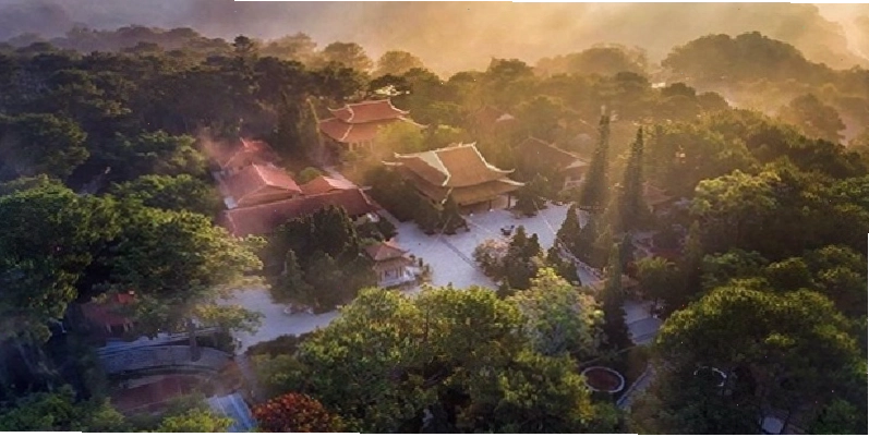 Thiền Viện Trúc Lâm Đà Lạt với kiến trúc đẹp và thanh tịnh