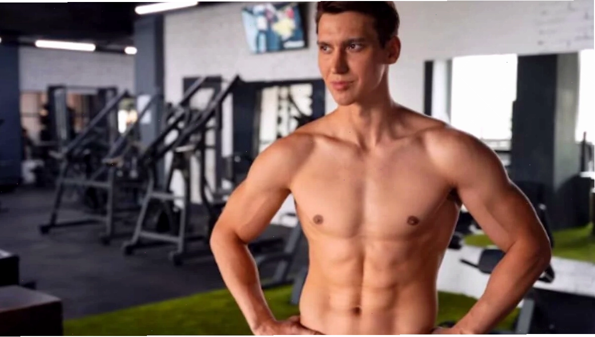 Trai đẹp body chuẩn phòng gym