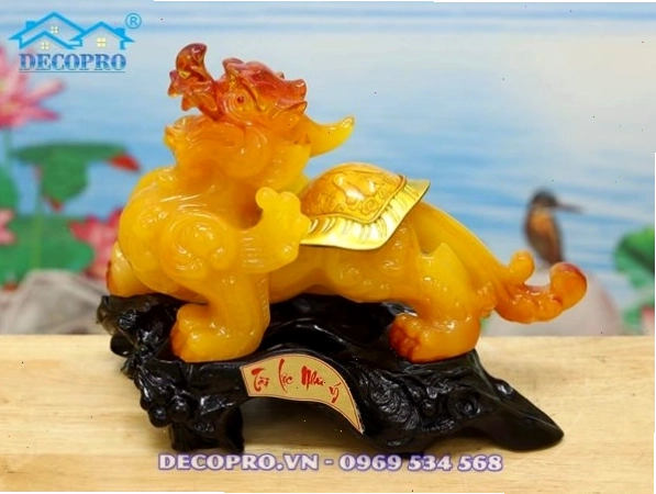 Tỳ hưu phong thủy màu vàng