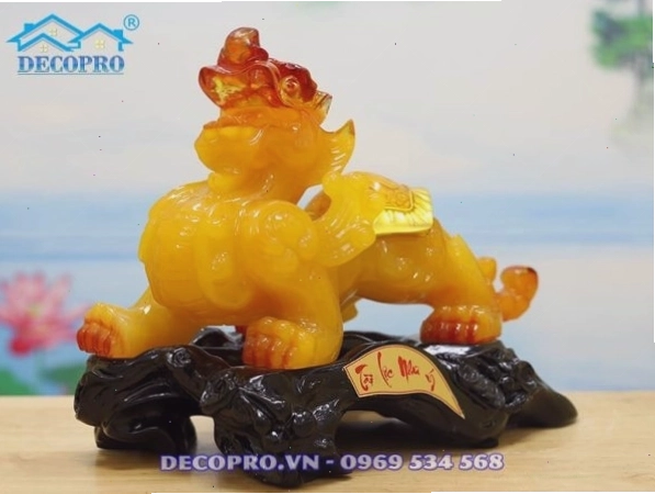 Tỳ hưu phong thủy màu xanh