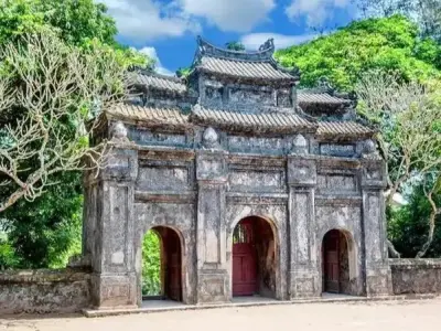 Chùa Báo Quốc vẻ đẹp cổ kính nghiêm trang giữa Phố cổ