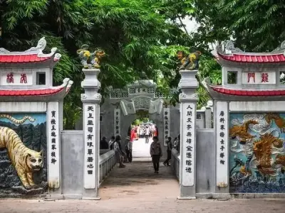 Lịch sử và ý nghĩa đền Ngọc Sơn vẻ đẹp cổ kính giữa Hà Nội