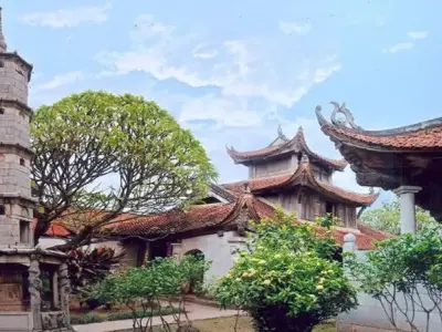 Chìm đắm trong vẻ đẹp cổ kính của chùa Bút Tháp Bắc Ninh