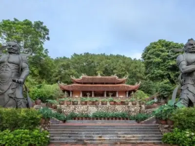 Khám phá Chùa Địa Tạng Phi Lai Tự với sự độc đáo và yên bình