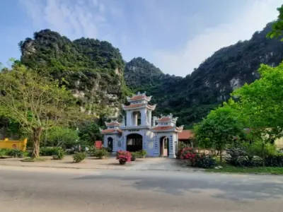 Chùa Duyên Ninh - Ngôi chùa cầu duyên nổi tiếng nhất Ninh Bình