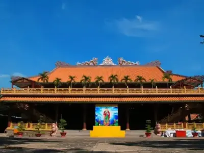 Chùa Giác Lâm - Ngôi chùa cổ kính 300 năm tuổi tại Sài Gòn