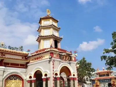Khám phá lịch sử và vẻ đẹp kiến trúc của chùa Tam Bảo