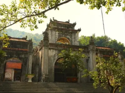 Đền Bà Triệu - Điểm đến tâm linh không thể bỏ qua