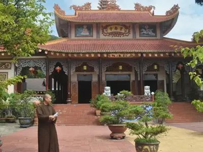 Hướng dẫn chuẩn bị đồ lễ Chùa Bảo Lâm (Phú Yên) đầy đủ nhất