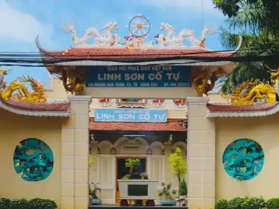Khám phá vẻ đẹp kiến trúc và ý nghĩa văn hóa của chùa Linh Sơn Cổ Tự