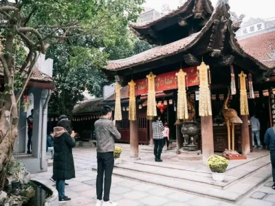 Khám phá các chùa cầu duyên linh thiêng tại Sài Gòn