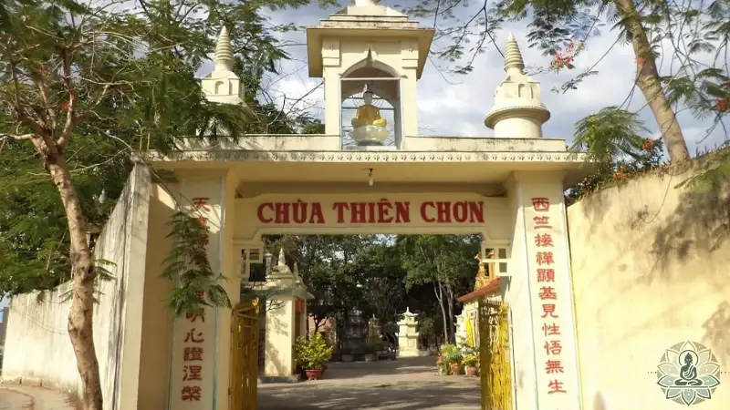 Chùa Thiên Chơn - Điểm đến tâm linh nổi tiếng tại Việt Nam